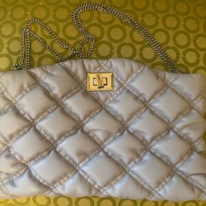 Shoulder purse puffed soft